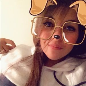 Meet your Posher, Erika